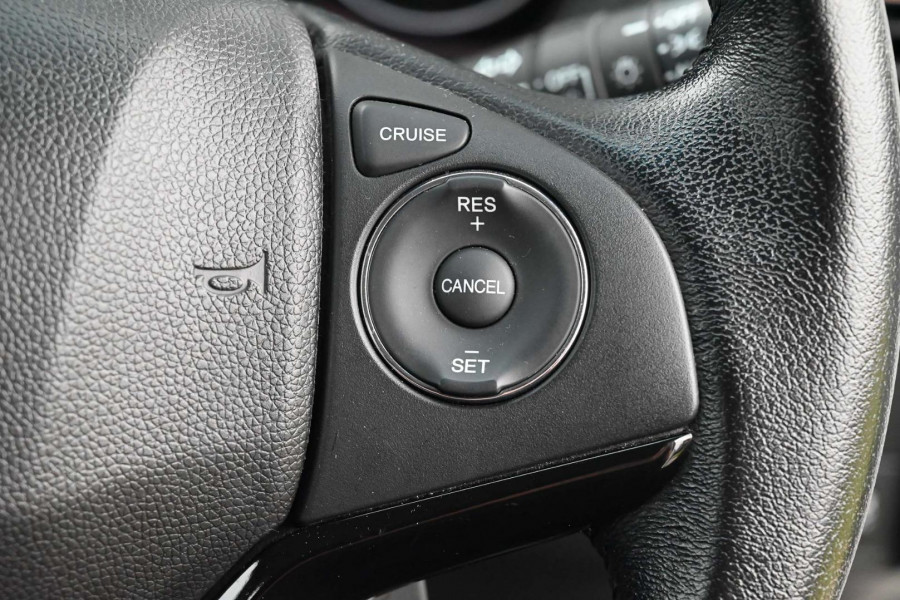 2017 Honda HR-V  VTi-S SUV