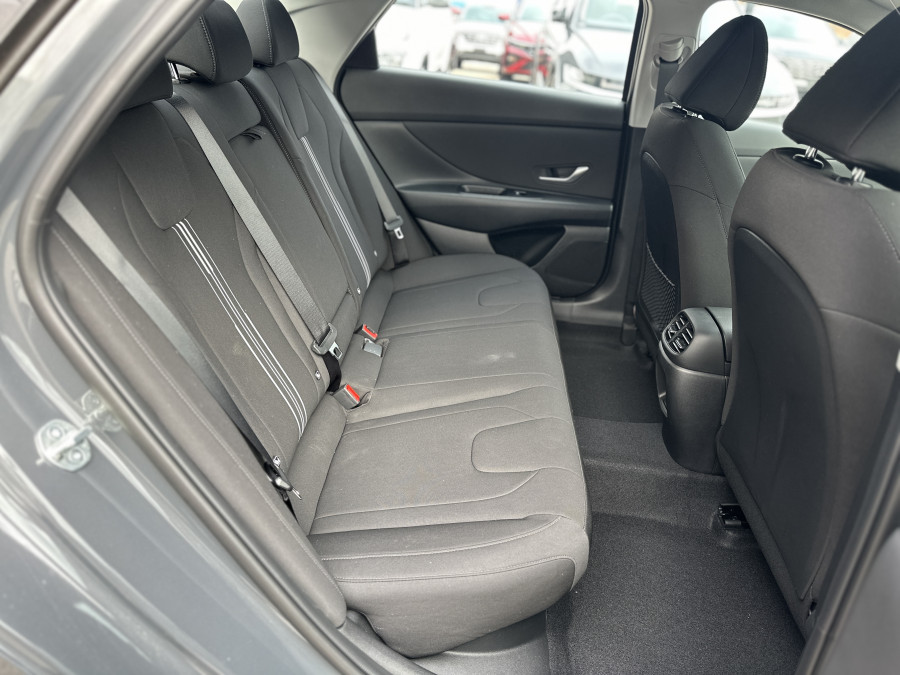 2026 Hyundai i30 CN7.V4  Sedan Image 9