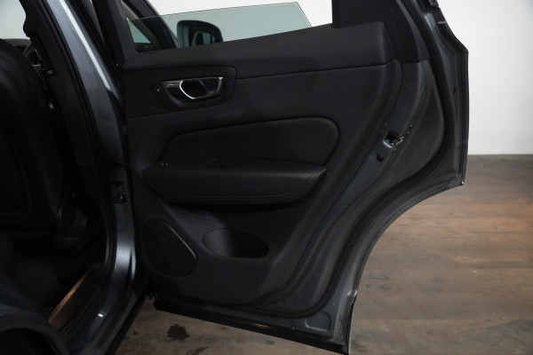 2021 Volvo XC60 UZ T5 Momentum SUV image 31