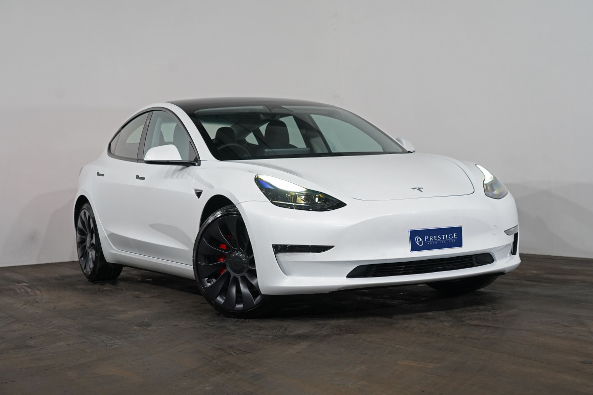 2022 Tesla Model 3 3 Performance Sedan