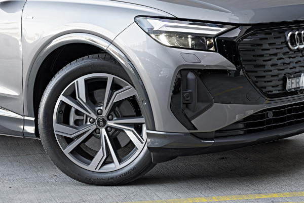 2025 MY24 Audi Q4 e-tron F4 45 SUV image 6