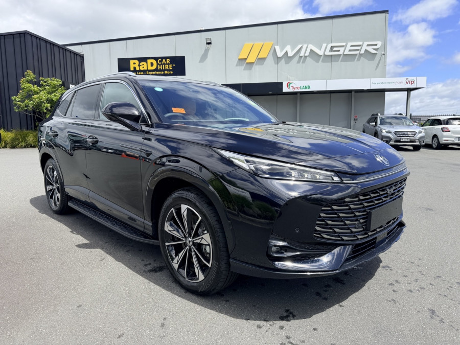 2026 MG HS Super Hybrid Essence SUV Image 1