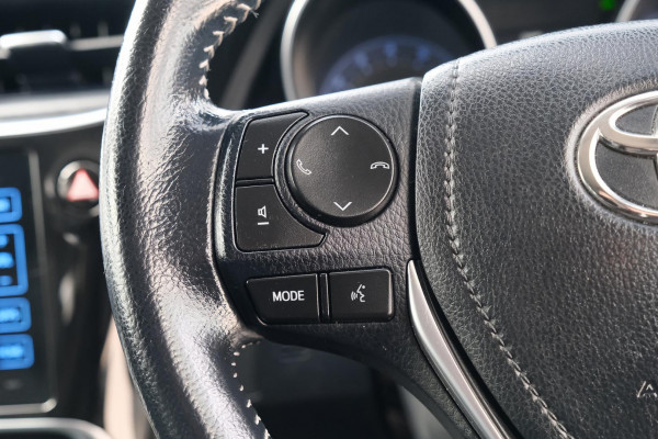 2017 Toyota Corolla ZRE182R ZR Hatch Image 15