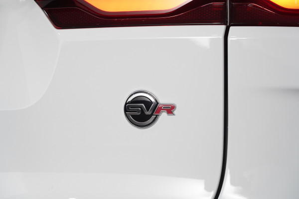 2021 Jaguar F-pace SVR SUV Image 17
