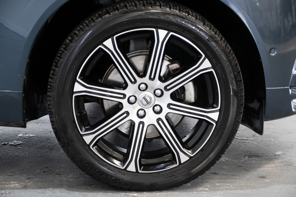 2020 Volvo XC60 UZ D4 Inscription SUV Image 6