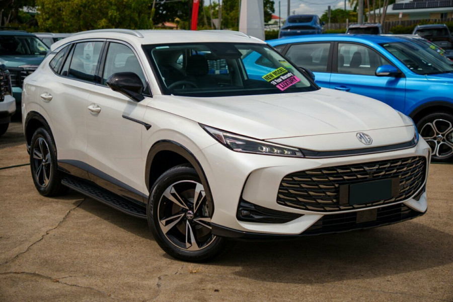 2025 MG HS AS33 Super Hybrid Excite SUV Image 1