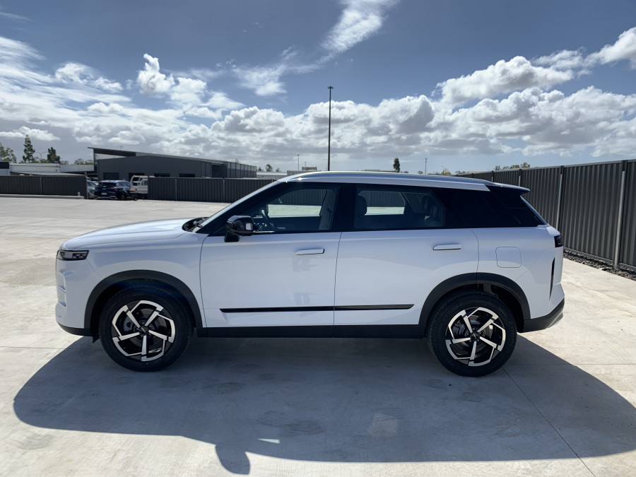 2026 MY25 Jaecoo J7 Track Wagon Image 4
