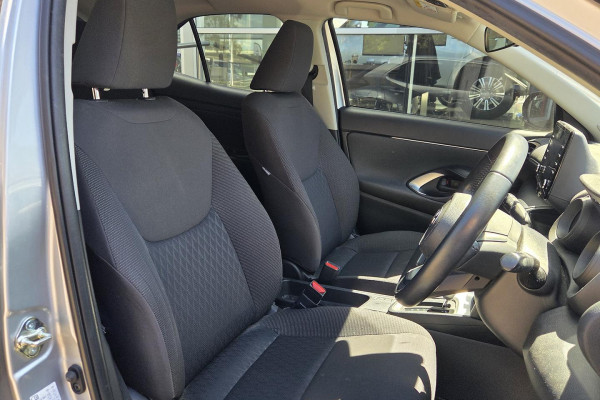 2021 Toyota Yaris Cross MXPB10R GX SUV Image 10