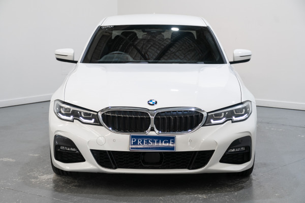 2020 BMW 3 Series 30i M Sport Sedan image 7