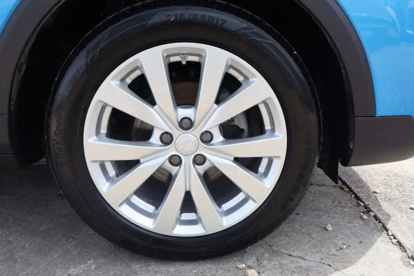 2022 MG ZST S13 Core SUV Image 9