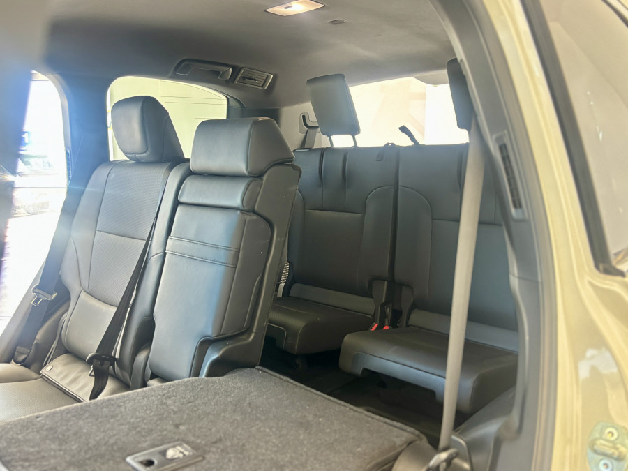 2022 Toyota LandCruiser FJA300R VX SUV Image 26