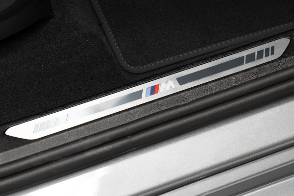 2026 BMW X7 G07 LCI xDrive40i M Sport SUV image 19