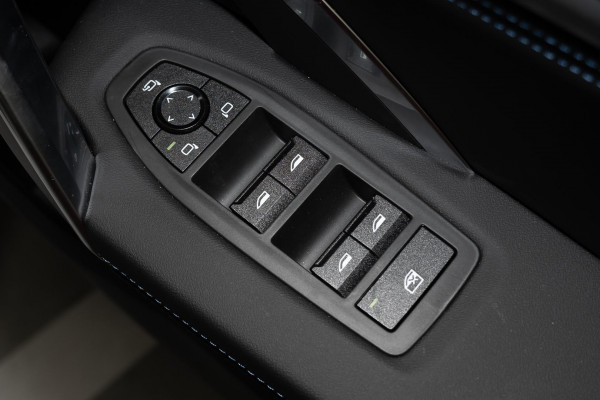 2024 BMW iX2 U10 xDrive30 M Sport SUV image 20