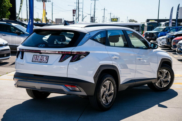 2026 Hyundai Tucson NX4.V4 Hybrid SUV Image 2