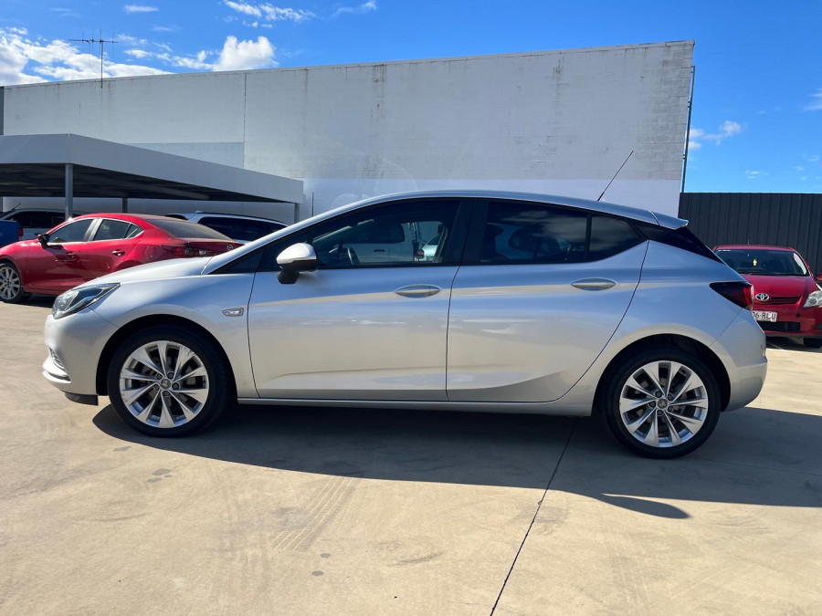 2018 MY18.5 Holden Astra BK R Hatch Image 4