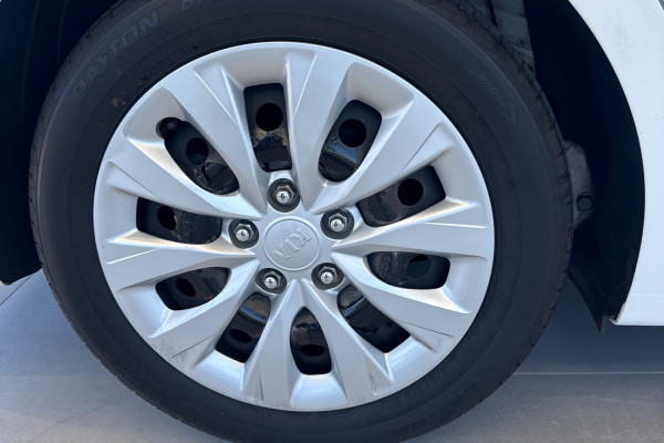 2019 Kia Cerato BD S Sedan Image 17