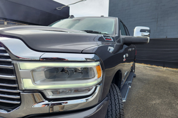 2023 Ram 2500 DJ Laramie Ute Image 4
