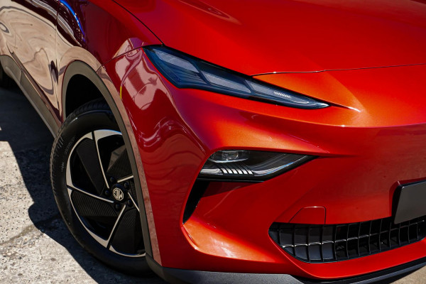 2026 MG MGS5 EV ZS3EM Essence 49 SUV Image 2