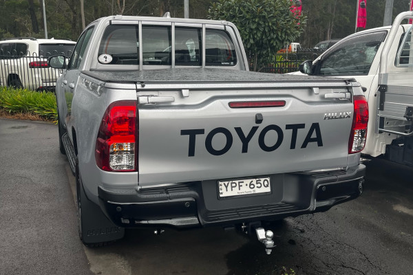 2025 Toyota HiLux GUN126R SR 4x4 Ute Image 5