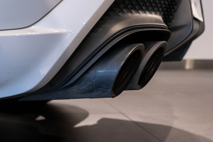 2022 MY23 Porsche Macan 95B GTS SUV