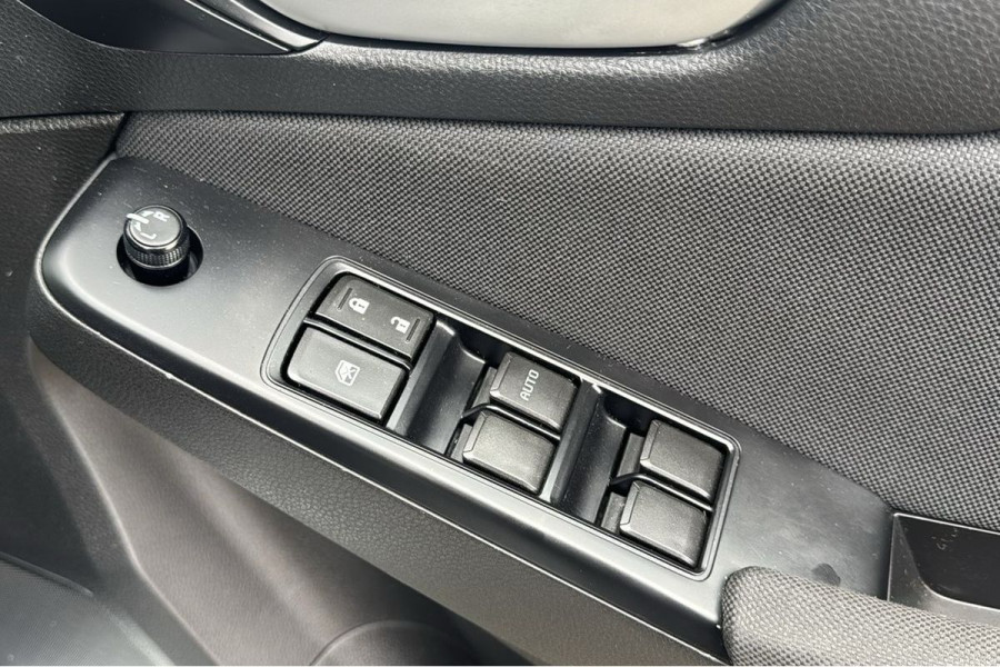 2022 Isuzu MU-X RJ LS-M SUV Image 16