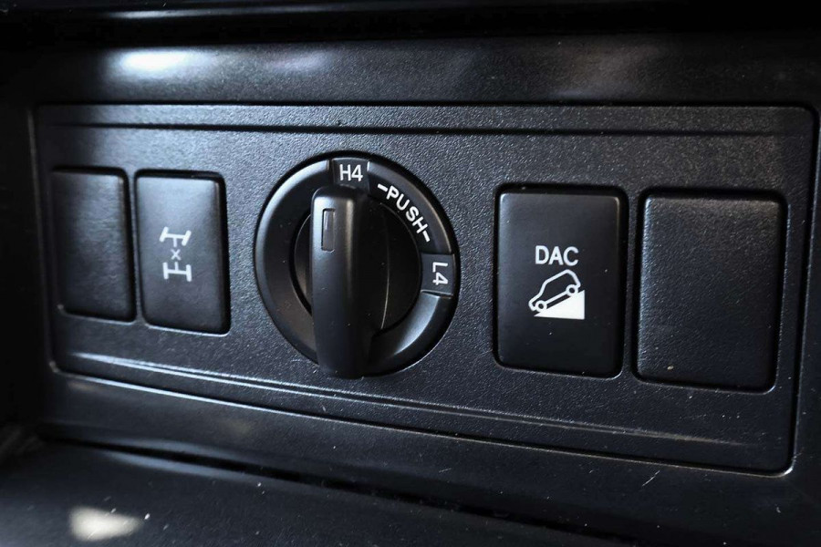 2016 Toyota LandCruiser Prado GDJ150R VX SUV Image 18