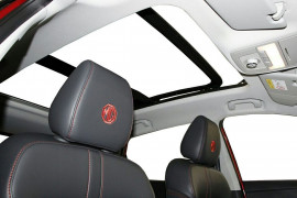 2024 MG ZST Essence SUV