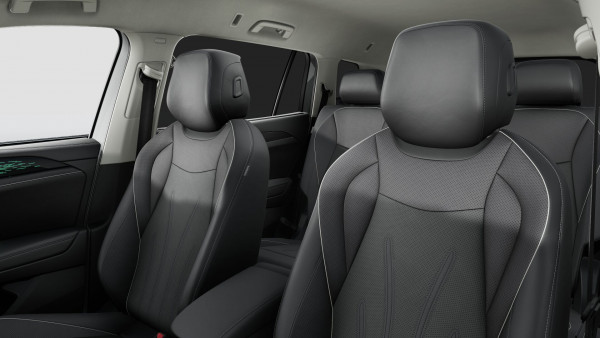 2025 Volkswagen Tayron R4 150TSI Elegance SUV image 11