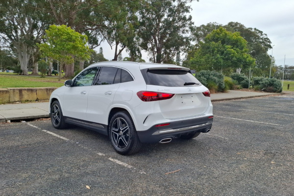 2024 Mercedes-Benz Mb Bclass GLA200 Wagon Image 5