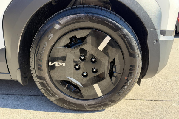 2026 Kia PV5 SW Cargo S Long Range Van Image 6