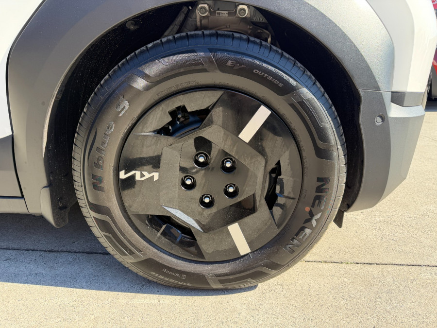 2026 Kia PV5 SW Cargo S Long Range Van Image 6
