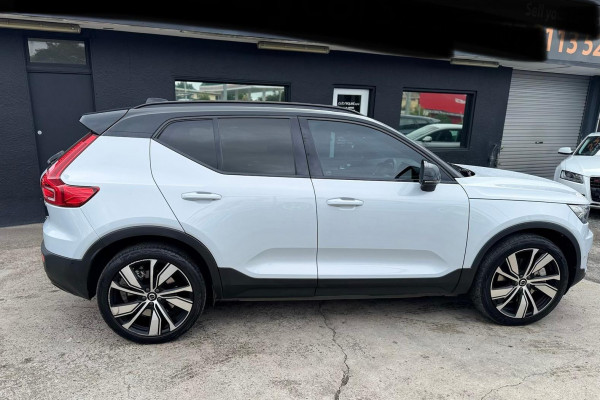 2021 MY22 Volvo XC40 XZ Recharge Pure Electric SUV Image 5