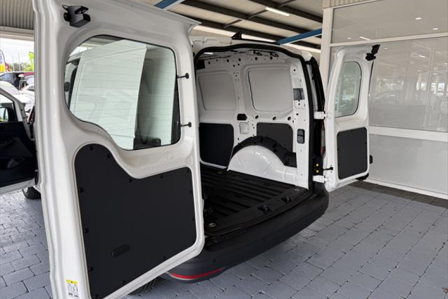 2024 Volkswagen Caddy 5 SWB Van Image 14