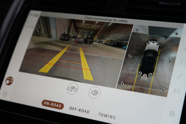 2024 Land Rover Discovery Series 5 P360 Dynamic SE SUV Image 21