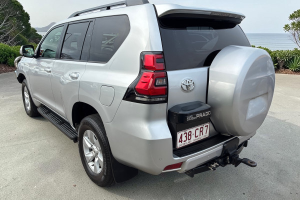 2019 Toyota LandCruiser Prado GDJ150R GXL SUV Image 6