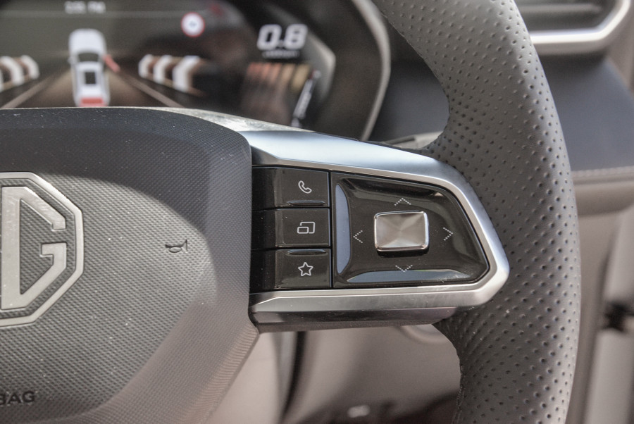 2025 MG ZS ZS32 Essence SUV Image 9