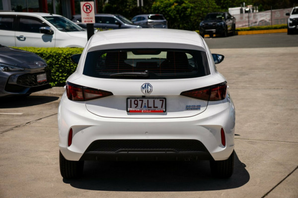 2024 MY24.5 MG MG3 ZP22 Essence Hybrid+ Hatch