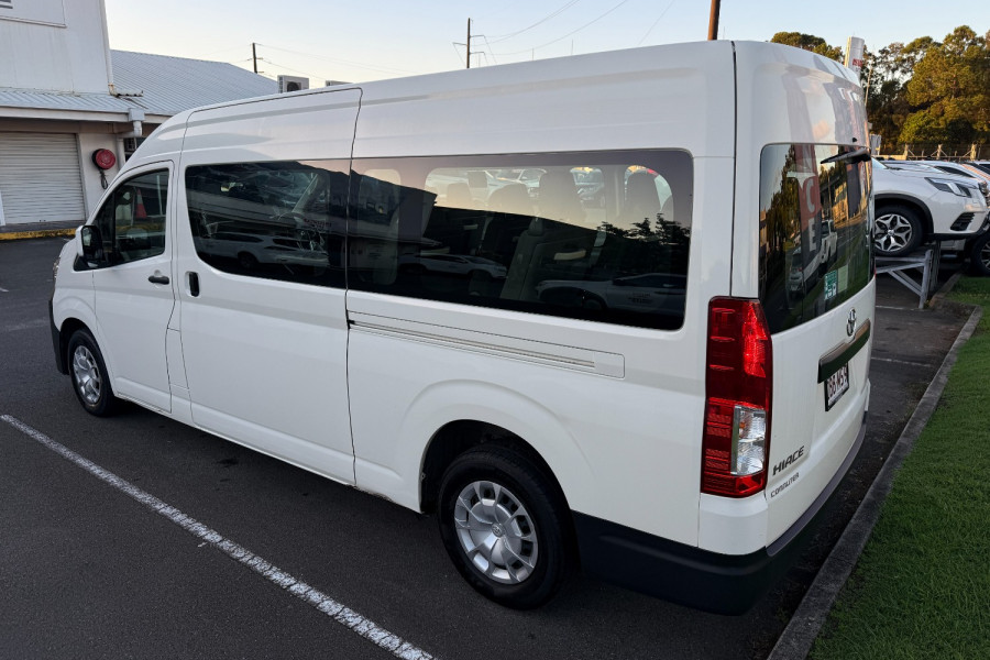  Toyota HiAce GDH322R Commuter Bus Image 10