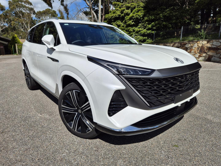 2025 MG QS IS31 Essence SUV Image 1