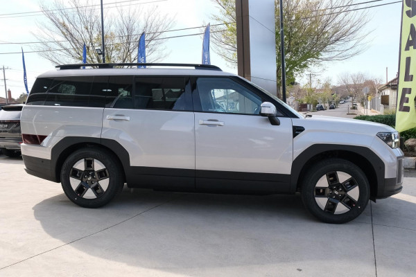 2026 Hyundai Santa Fe MX5.V2 Hybrid SUV Image 5