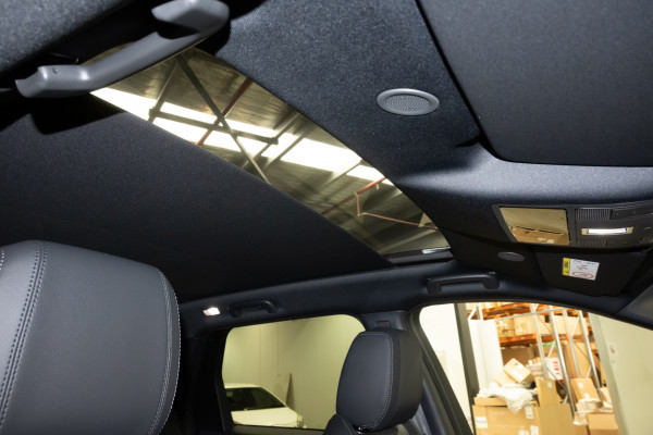 2026 Land Rover Discovery Sport L550 P250 Landmark SUV image 11