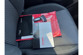 2021 MY22 Mitsubishi Outlander ZM ES Wagon