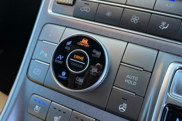 2021 Hyundai Santa Fe TM.V3 Highlander SUV Image 21