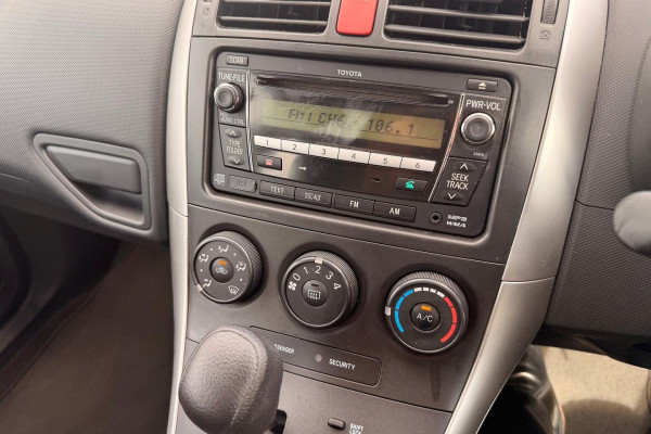 2011 Toyota Corolla ZRE152R Ascent Hatch Image 15