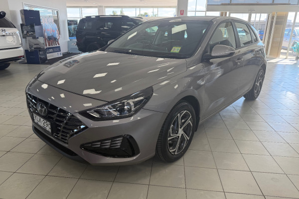 2023 Hyundai i30 PD.V4  Hatch Image 3