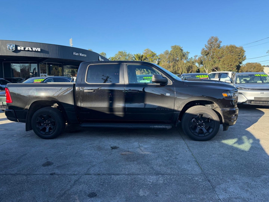 2026 Ram 1500 DT Express Black Edition Hurricane SO Ute Image 8
