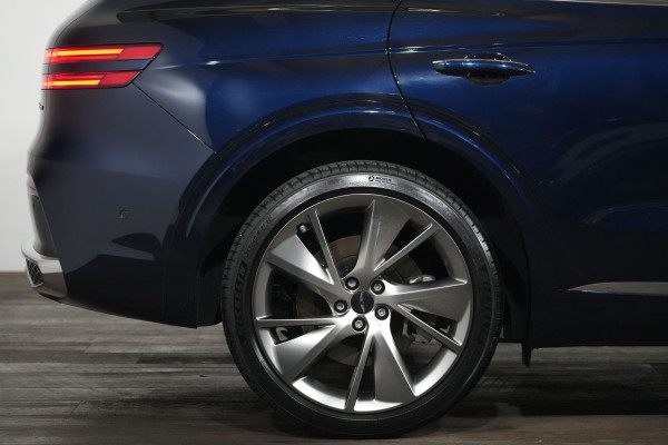 2024 Genesis GV70 2.5T SIGNATURE SUV Image 6