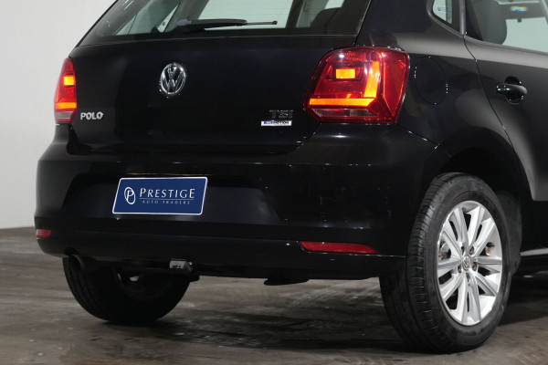 2014 Volkswagen Polo 81TSI Comfortline Hatch image 8
