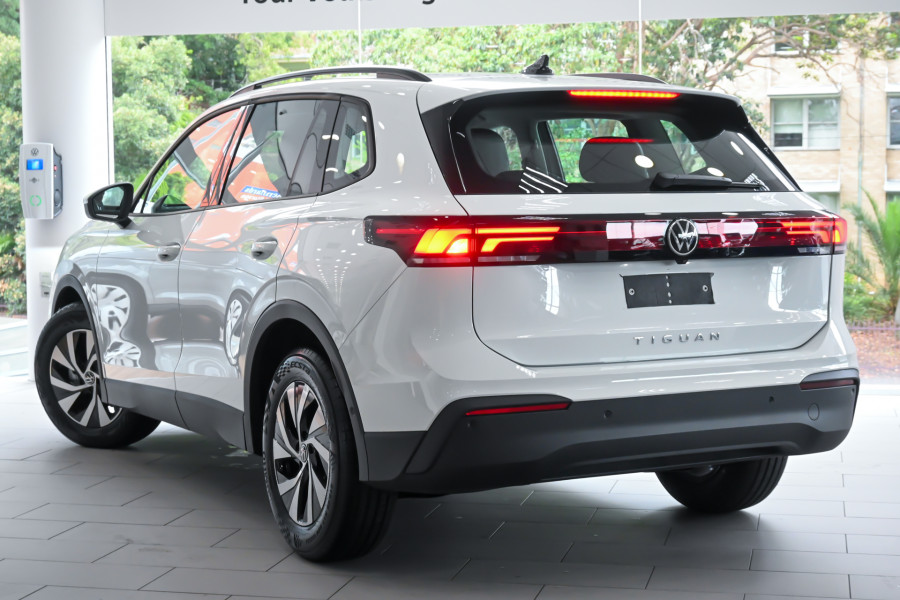 2025 Volkswagen Tiguan CT 110TSI Life SUV Image 2