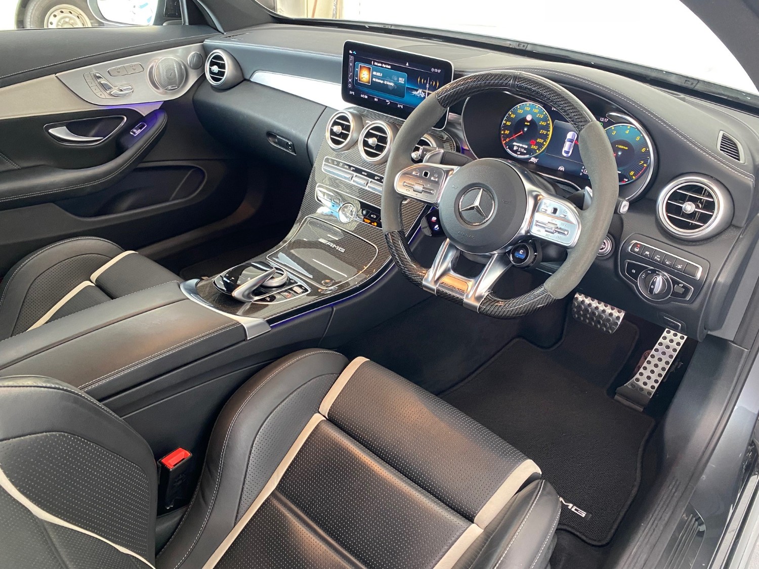 2019 MY09 Mercedes-Benz C-class C205 809MY C63 AMG Coupe Image 20